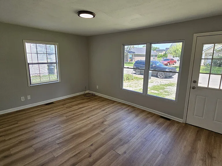 314 Marshall Dr — Photo 8