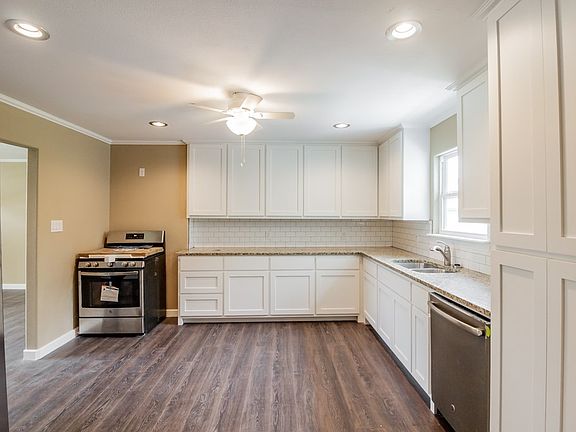 4th image of 803 Magnusson Ave