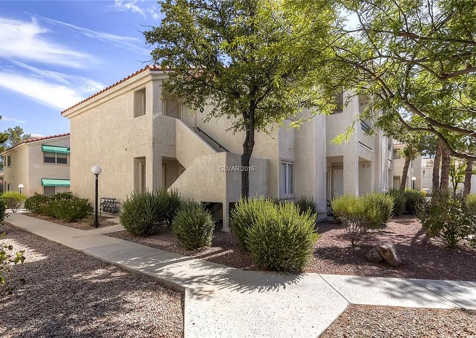 1st image of 7912 Foxwood Pl Unit 101