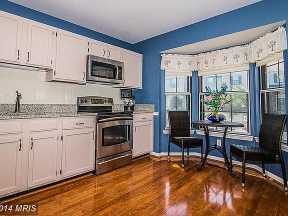 3rd image of 6179 Old Brentford Ct