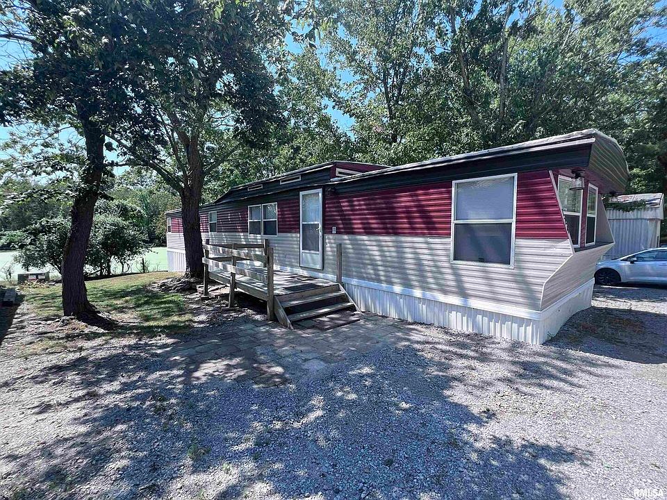 1st image of 124 Oak Valley Dr