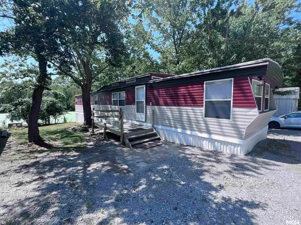 124 Oak Valley Dr, Carbondale, IL 62901