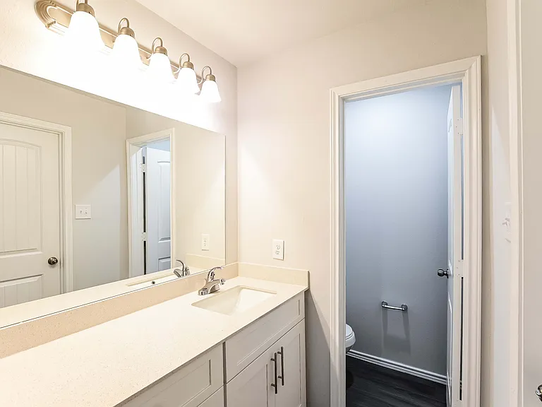 18546 Boomi Ravine Trl — Photo 31