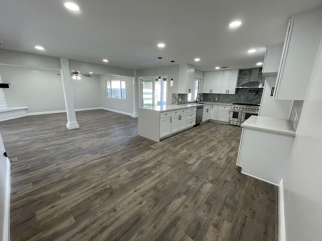1011 3rd St - Property Image