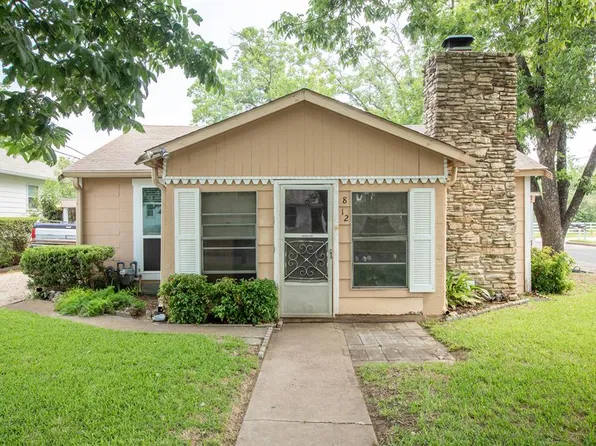 812 Apple St, Fredericksburg, TX 78624