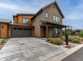 61303 McRoberts Ln #34, Bend, OR 97702