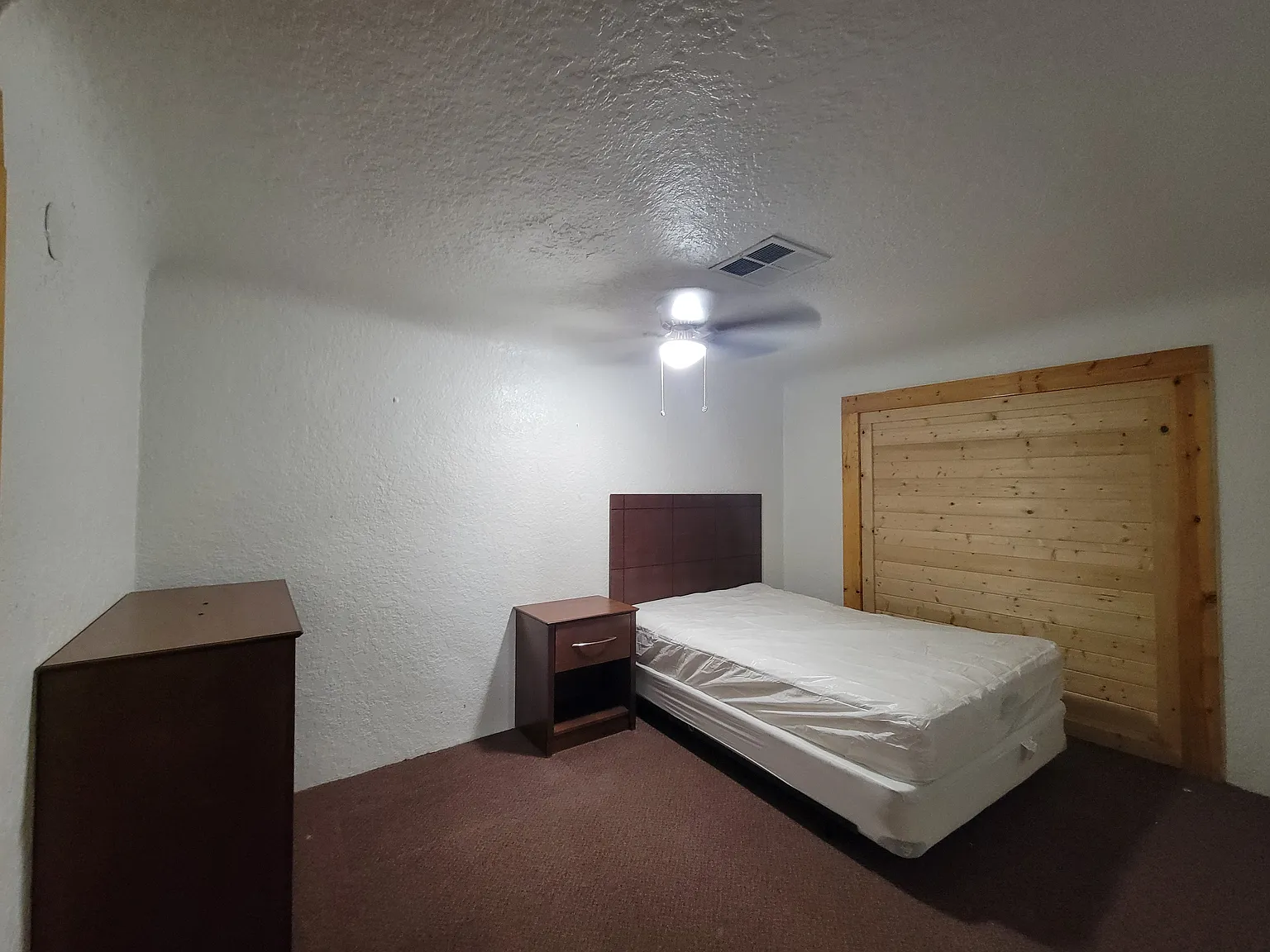 2 bed, 800 sqft, $1,100 — Photo 3