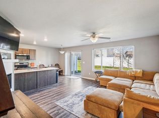 747 NE Macey Way, Waukee, IA 50263