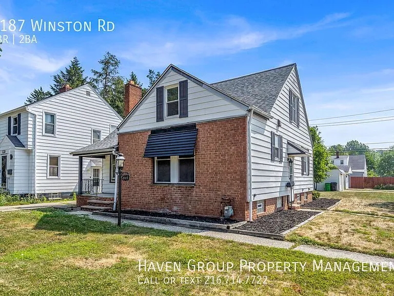 1187 Winston Rd — Photo 3