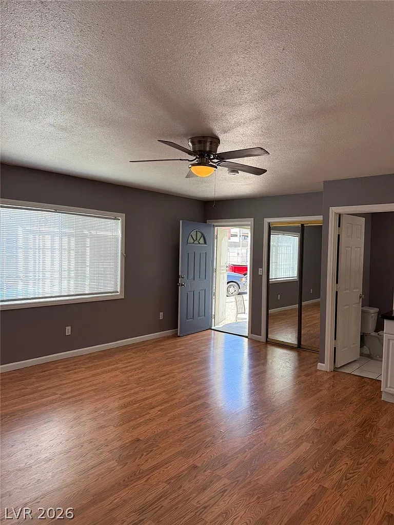 Studio, 1.0 bath, 1552 sqft, $995 — Photo 2