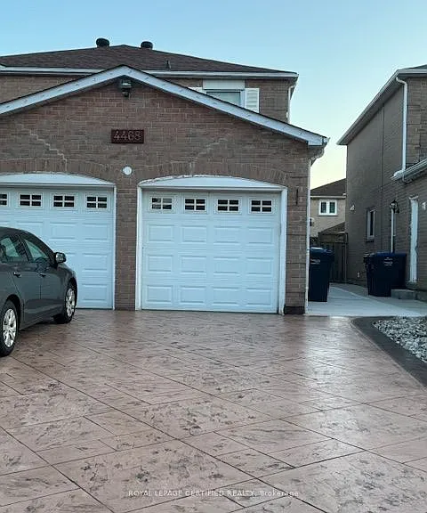 4468 Ashley Ave #BASEMENT — Photo 1