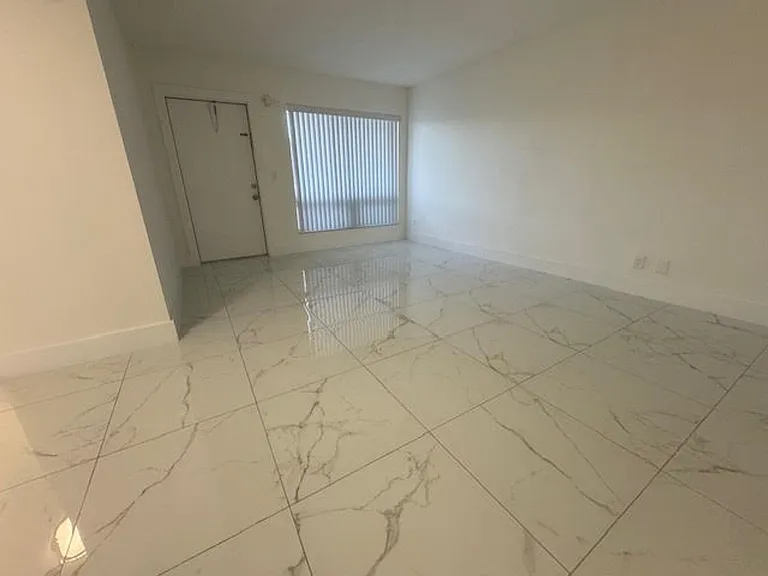 500 S Crescent Dr Hollywood, FL 33021 — Photo 7