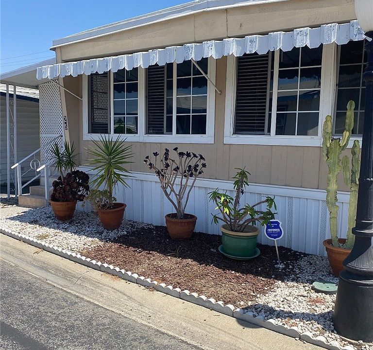 1st image of 10001 W Frontage Rd