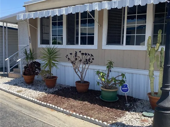 10001 W Frontage Rd, South Gate, CA 90280