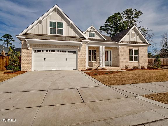 3rd image of 6247 Mirage Way