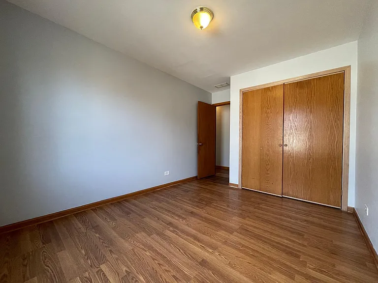 3333 W Fulton Blvd #3 — Photo 4