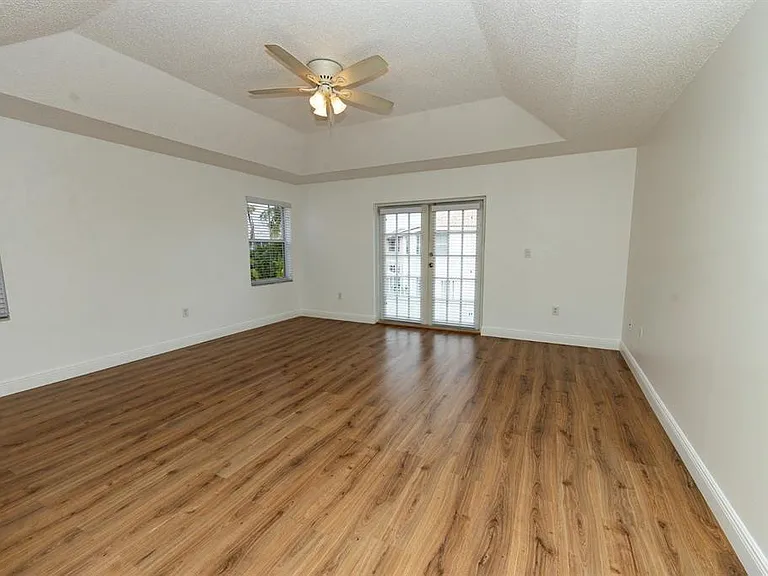 3375 SW 181st Ter — Photo 25