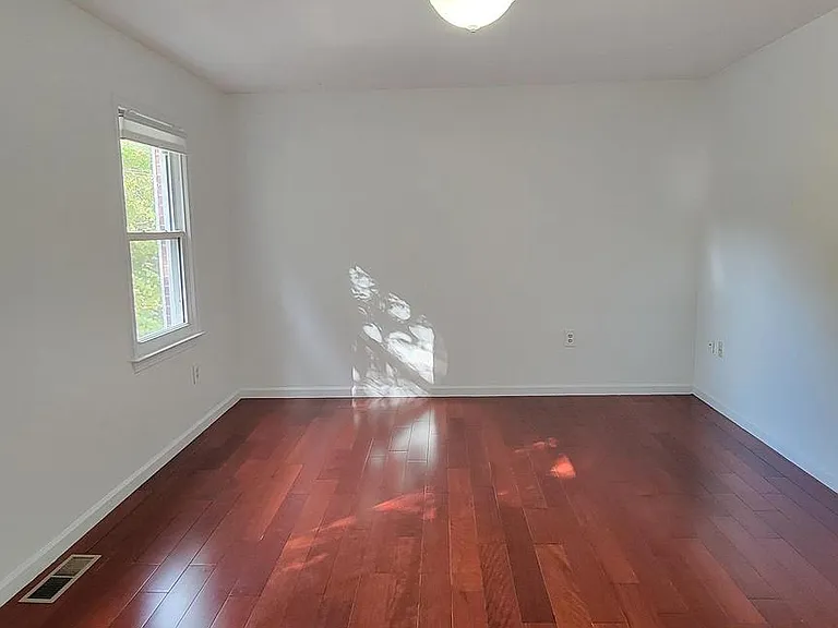 3137 Bayswater Ct — Photo 13