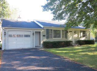 6 Linda Ln, Housatonic, MA 01236