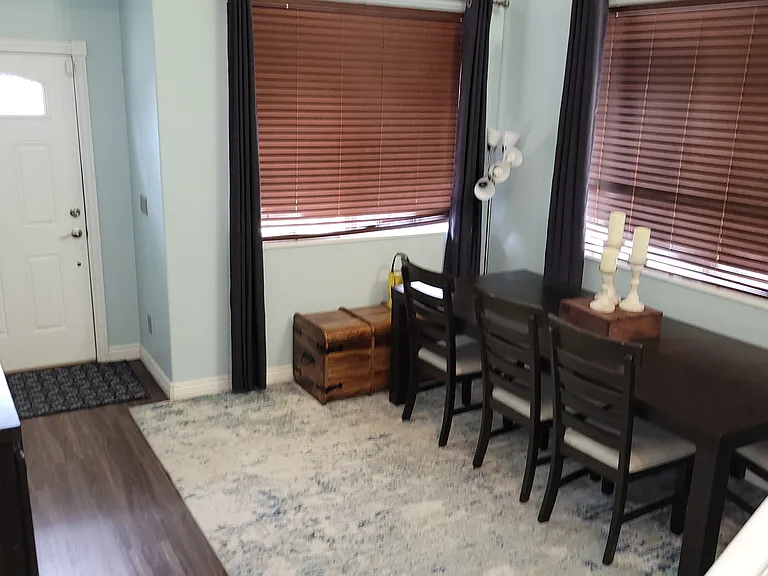 20102 E Hampden Pl — Photo 2