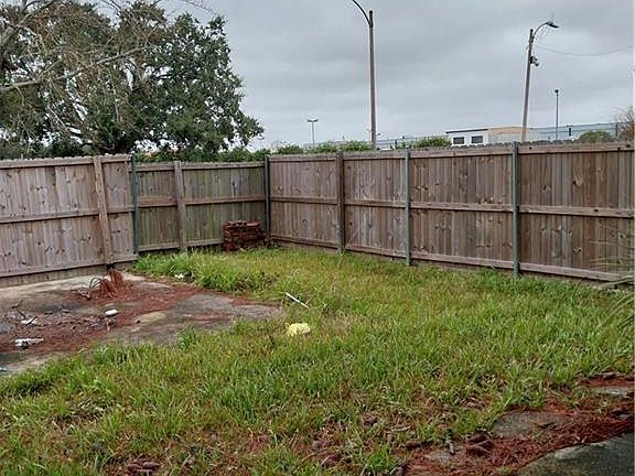 4th image of 5892 Tullis Dr