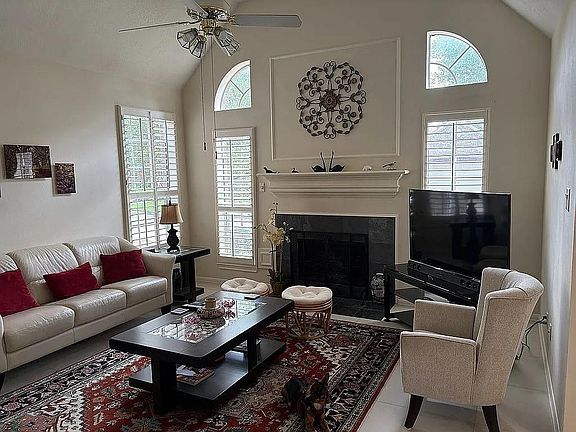 5th image of 17419 Ficus Ct