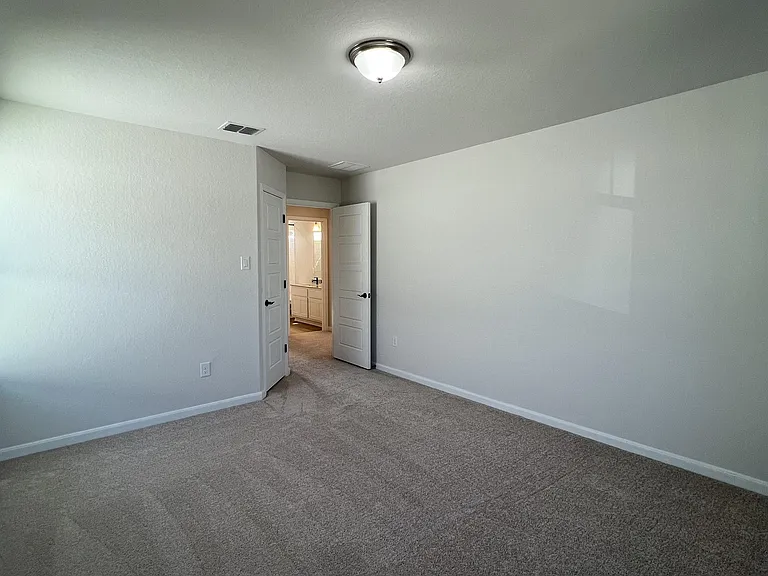 16630 Daylight Ln — Photo 45
