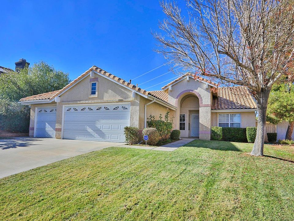 1st image of 12826 Desert Bloom Way