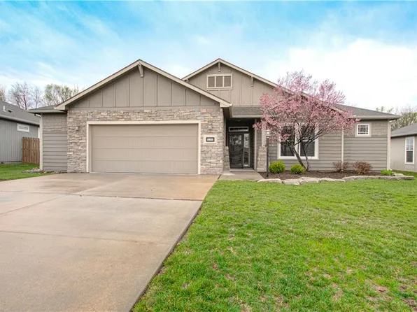 3935 Aster St, Lawrence, KS 66049