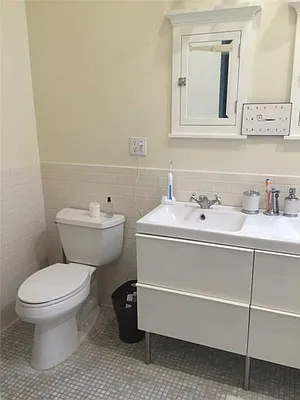 Rented by Avenue Sotheby's International Realty | media 34