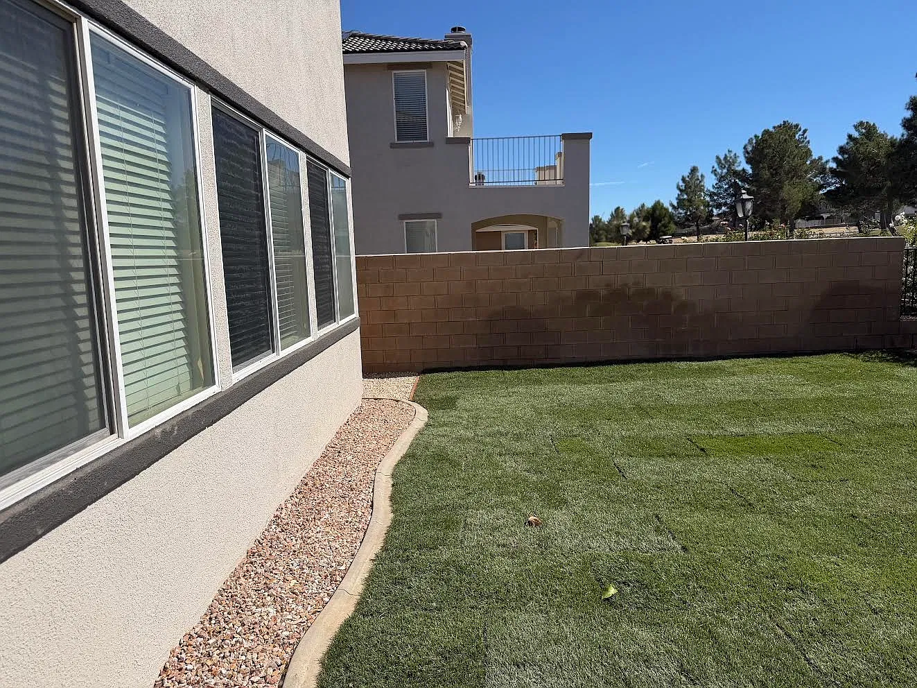 5 bed, 2850 sqft, $3,700 — Photo 2