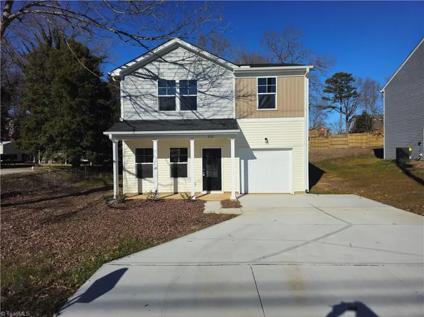 202 Hedgecock Rd, High Point, NC 27265