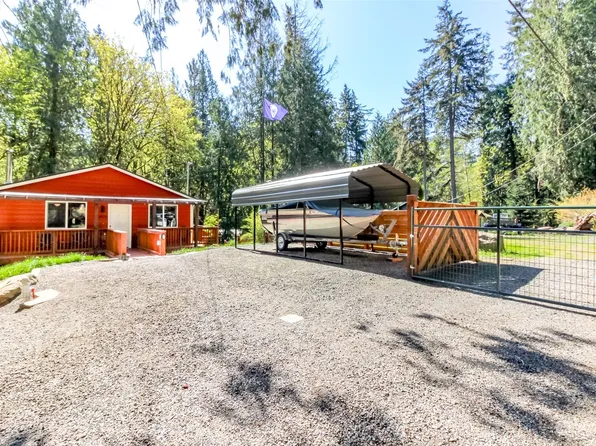 2026 Island Drive NW, Olympia, WA 98502
