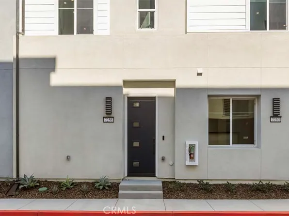 7256 Aura Cir, Huntington Beach, CA 92647