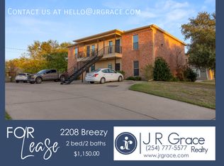 2208 Breezy Dr, Woodway, TX 76712