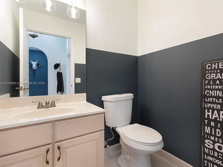 2549 Egret Lake Dr — Photo 11