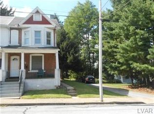 402 S 4th St, Emmaus, PA 18049