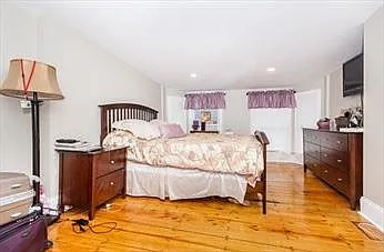 4 Saint Margaret St #2 — Photo 5
