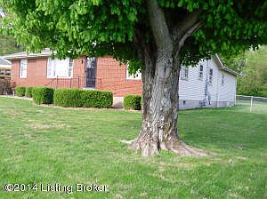 4th image of 320 Oakview Dr