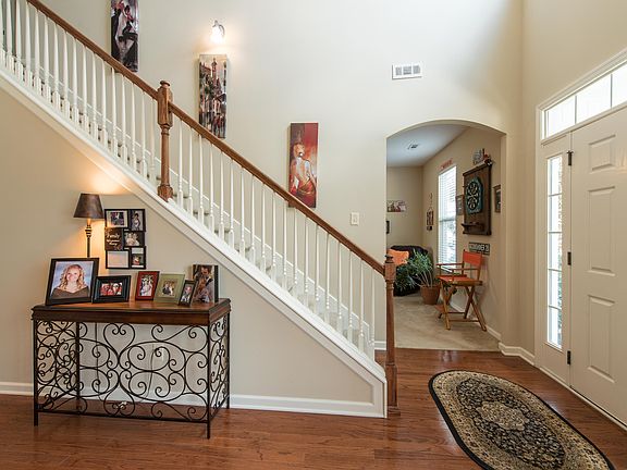 3rd image of 3715 Wager Ln