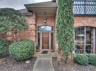 3 Windward Rd, Fort Worth, TX 76132