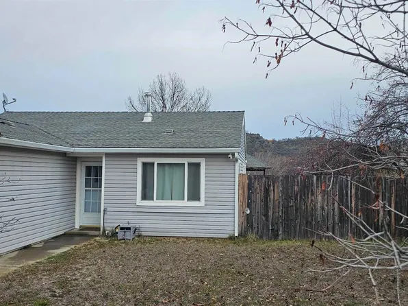 1508 Nugget Way, Yreka, CA 96097