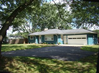 9605 S Sprinkle Rd, Portage, MI 49002