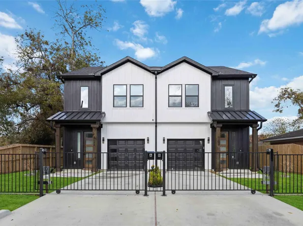 964 Lucky St #B, Houston, TX 77088