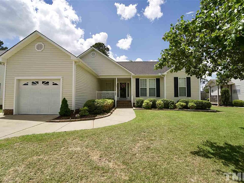 1st image of 205 Aqua Marine Ln