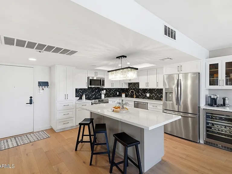 7920 E Camelback Rd #605 — Photo 6