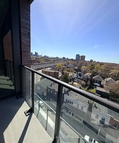 2625 Dundas St W #809 — Photo 15