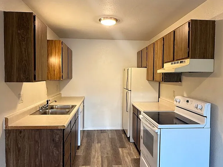 1170 Boulder Dr — Photo 4