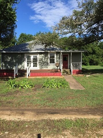 Adorable 2/1 Country Cottage for rent