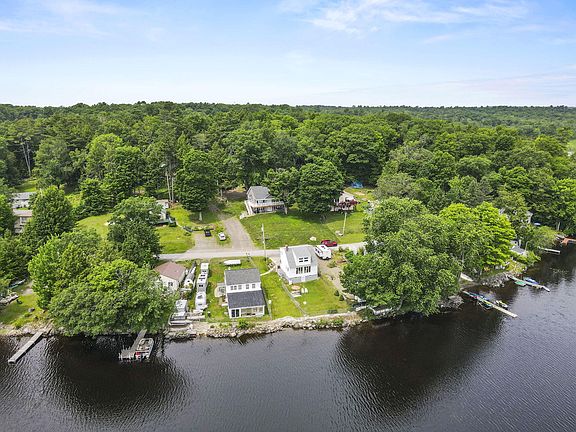 3rd image of 109 Luckys Landing Road